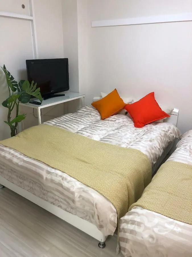 Goldhouse Shinosaka 303 Apartment 0*, Osaka Japan
